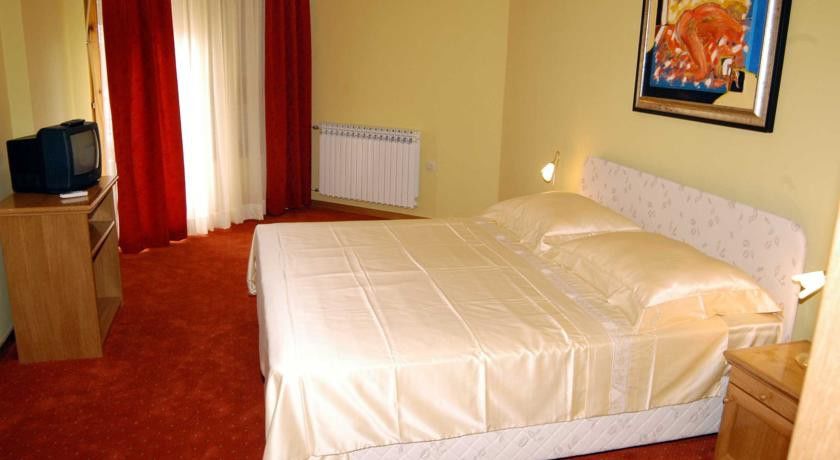 Ero Hotel Mostar Luaran gambar